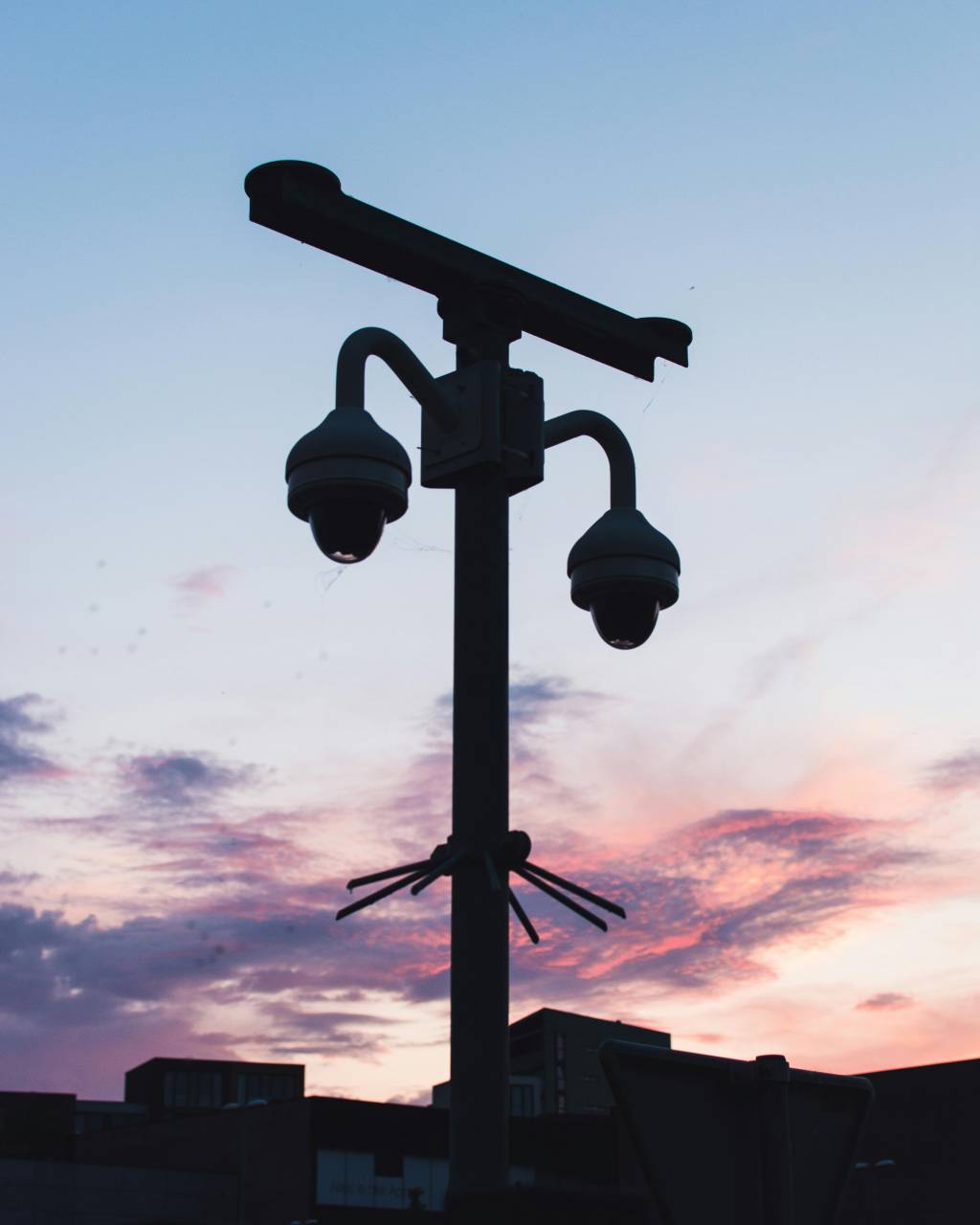 La complémentarité entre télésurveillance et sécurité physique
